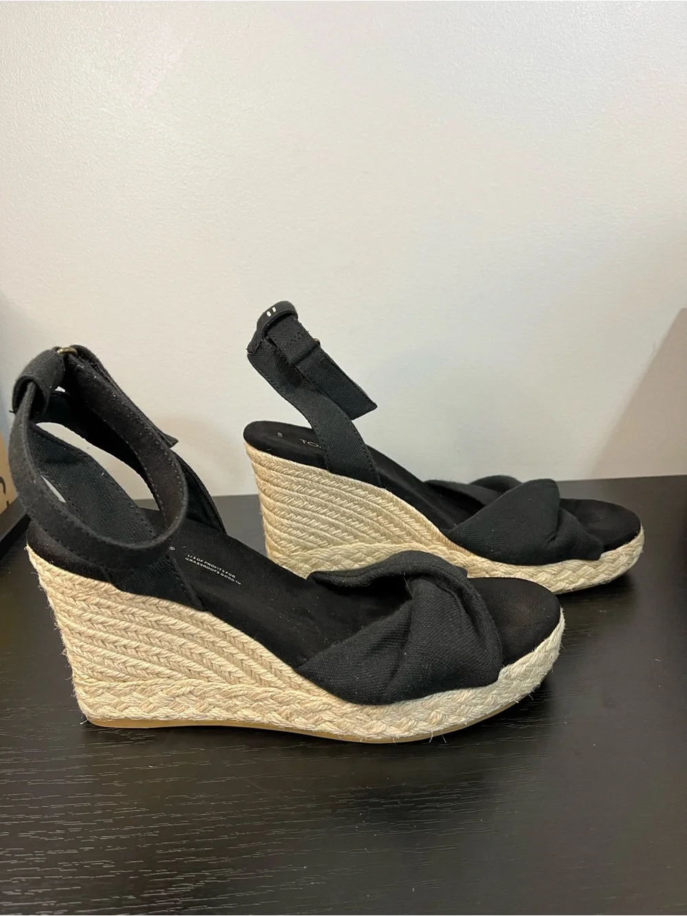 Toms Marisela Black Wedge Espadrille Ankle-Strap Sandals Women’s 8.5